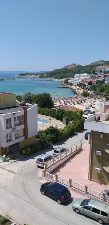 Apartment Lilia Каварна Экстерьер фото